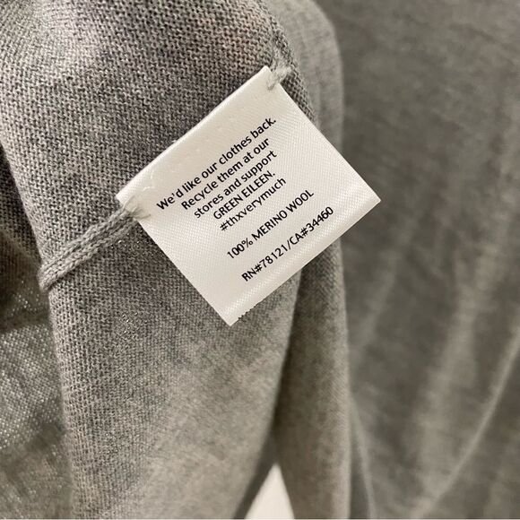 Eileen Fisher Grey Scoop Neck 100% Merino Wool Sweater - Picture 7 of 8